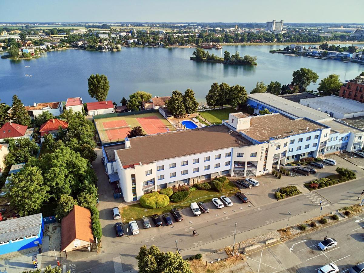 Hotel Senec Aqua Resort - Family Friendly Eksteriør billede