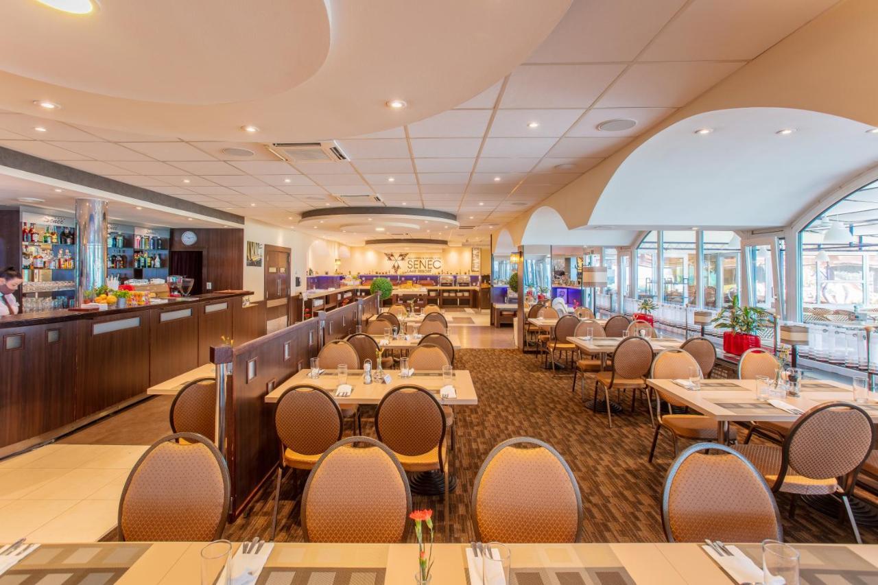 Hotel Senec Aqua Resort - Family Friendly Eksteriør billede