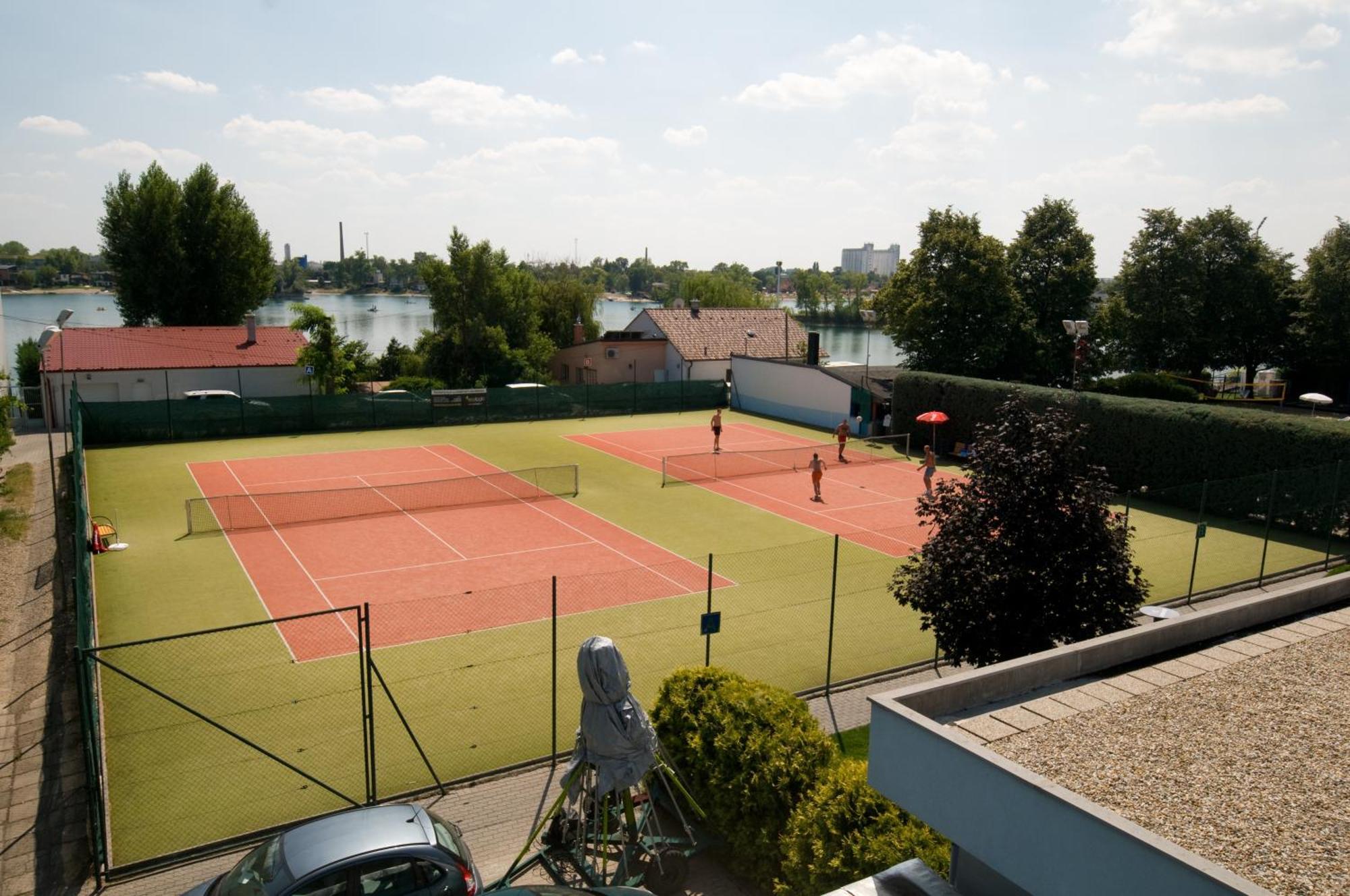 Hotel Senec Aqua Resort - Family Friendly Eksteriør billede