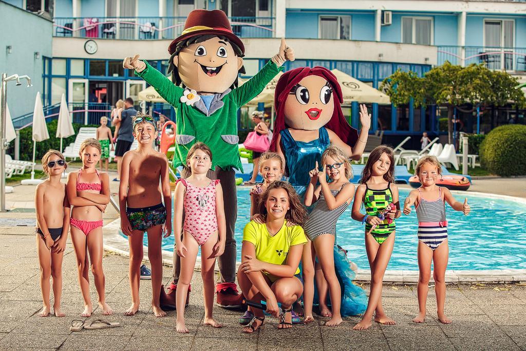 Hotel Senec Aqua Resort - Family Friendly Eksteriør billede